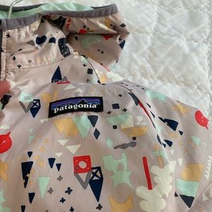 Patagonia 2t baby reversible doen sweater hoody